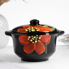 Broth with a cover 