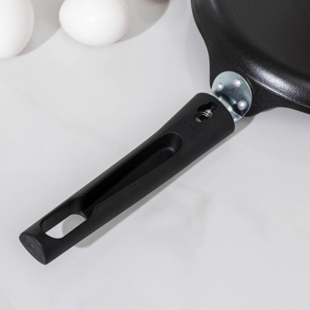 The pan -pancake “Tradition”, D = 20 cm, removable handle, anti -stick coating, black color-5