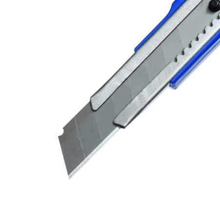 Chancellery knife with a blade of 18 mm, with metal guides, with a latch, mix-3