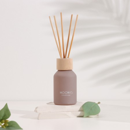 The aromatic diffuser "Moon", 100 ml, random meeting-1