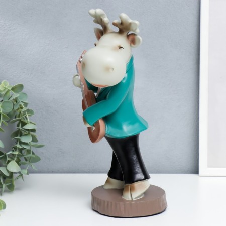 Polystone souvenir "Bremen musicians. Losik-guitarist" 30x14.5x16.5 cm-4