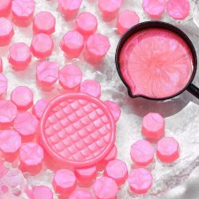 Wax in granules 