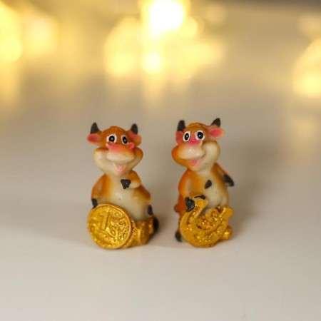 Souvenir Polystone "Boby Karamel with Gold" MIX 4x2.3x2.1 cm