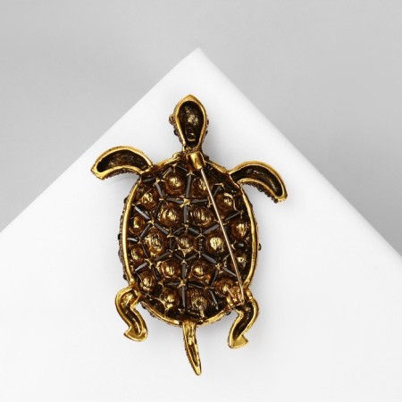 Brooch "Turtle" with a tail, color emerald in black gold-1