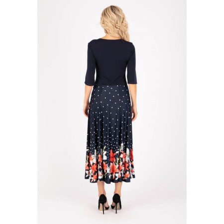 Women's dress, size 46-15
