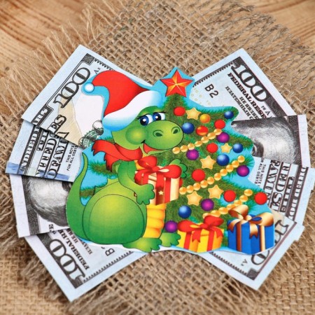 Cash suspension with a dragon $ 100, 12 cm-1
