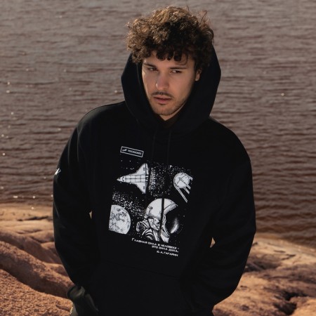 Sweatshirt with a hood Roscosmos x Onlytop, p. M, the color is black-2