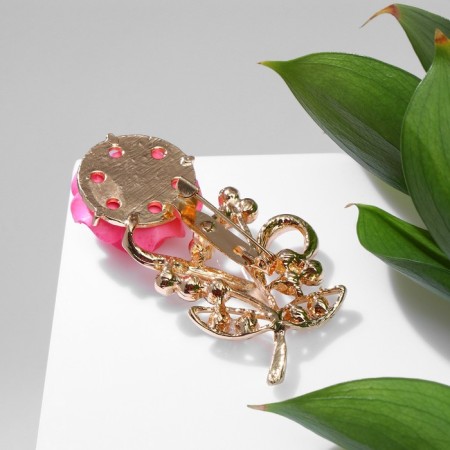 Brooch "Flower", rose is delicate, pink color in gold-1