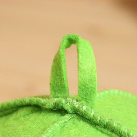 Sheepskin bath hat, green felt-1