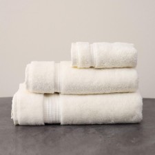 Terry towel Sofi de Marko Damaris, 800 gr, size 70x140 cm, cream color