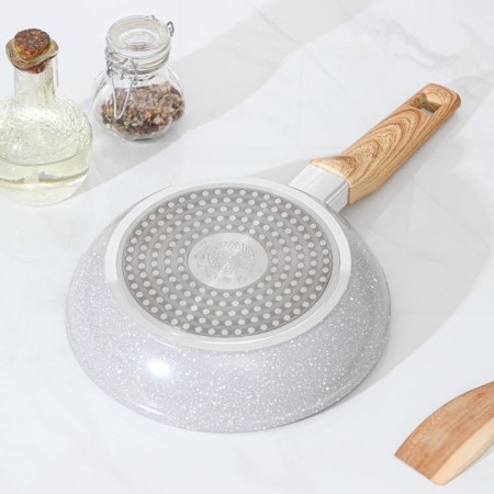 Fogging pan Magistro Natural, D = 20 cm, Soft-Touch handle, anti-stick coating, induction, color gray-2