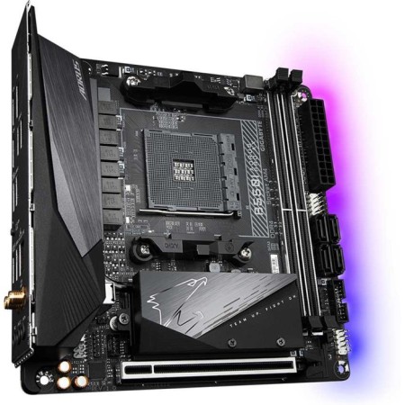 Motherboard Gigabyte B550i Aorus Pro AX SOC-am4 AMD B550 2XDDR4 Mini -itx AC`97 8ch (7.1 10044-1