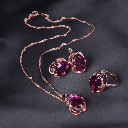 Set 3 objects: earrings, pendant, dimensionless “Edel” classic, purple color in gold, 45 cm