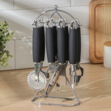 A set of kitchen tools 