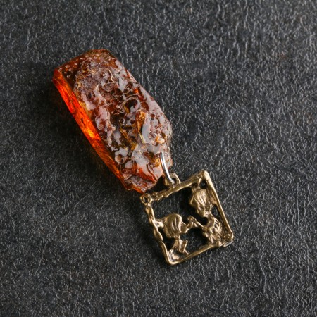 Talisman Talisman keychain, brass, amber-1