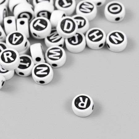 Beads for creativity Plastic "English Bukva in a circle" White on a black set 20 grams 0.6x1x1 cm-2