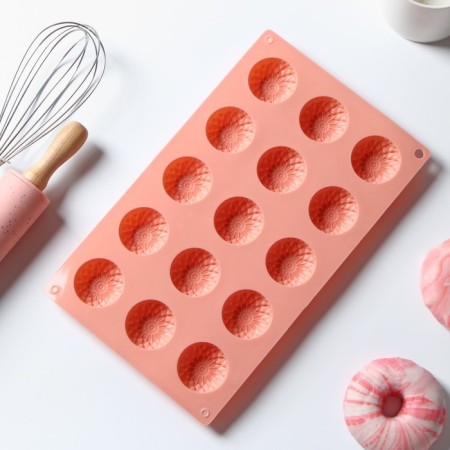 Baking uniform “Chrysanthemum”, silicone, 30 × 18 × 2 cm, 15 cells, peach color-1