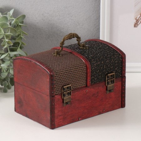 Casket Wood Elevated "curls and mesh" chest 10.5x18x12 cm-1