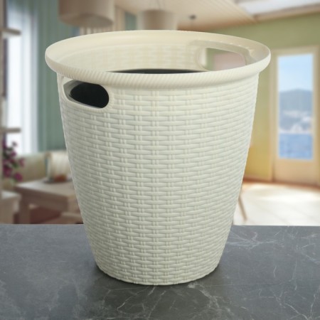 Kashpo for flowers with an insert "Rotang", 20 l (11 l), ivory color
