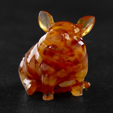 Souvenir "Pig", amber-1
