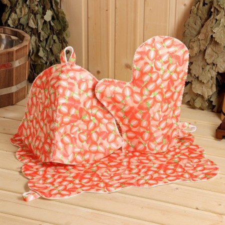 Set of Bathwood "Strawberry" (hat+mitten+rug)