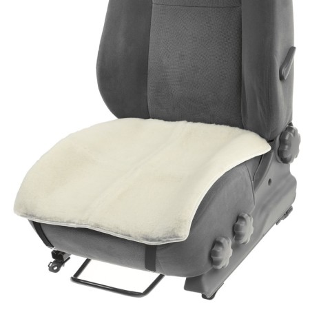 Kitting in the front seat, natural wool, short pile, white-7