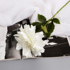 Artificial flowers 