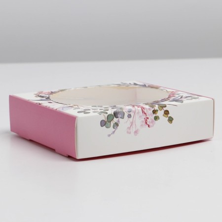 Box for Makarun with low sides, confectionery packaging, "tenderness", 11x 11x 3 cm
