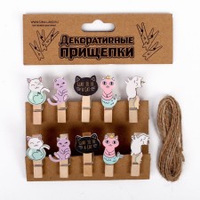 Set of decorative clothespins 