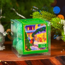New Year. New Year's gift set of cosmetics Snow Balls 
