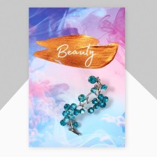 Brooch 