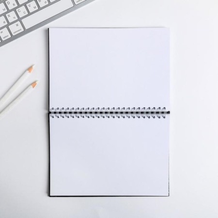 Sketchbook in a solid cover on the crest Life is the Art A5, 80 l, 100 g/m-3