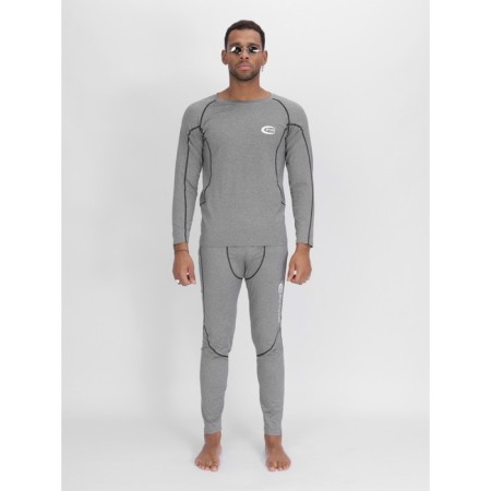 Thermal underwear is male, size 52-54, the color is light gray