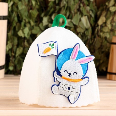Bath cap with the applique "Paternipher of the Moon"