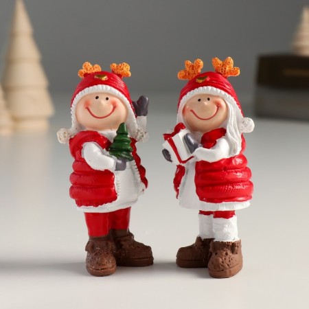 Polystone souvenir "Baby in red glassy vest and hat with horns" MIX 4x4x9.5 cm