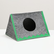 Wigwam for animals from felt