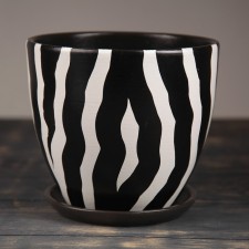 Flower pot 