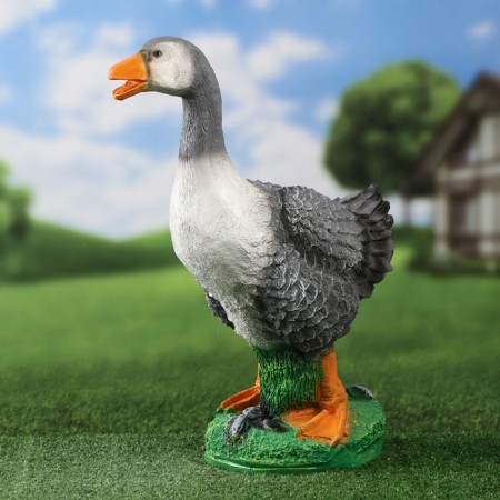 Garden Figure "Screaming Goose" 18x20x44cm-4