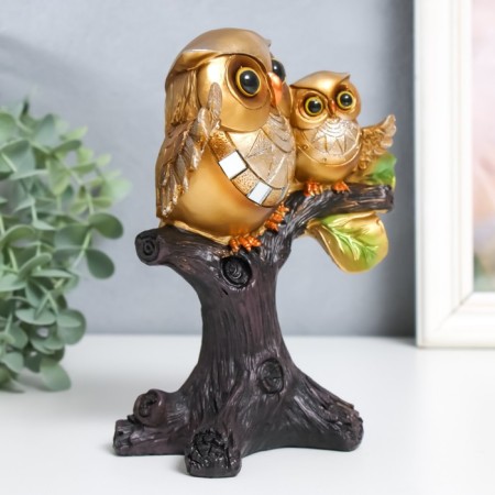 Polystone souvenir "Golden Eagle Eagle with a baby on a tree" on the chest sun 7.5x15x16 cm-1