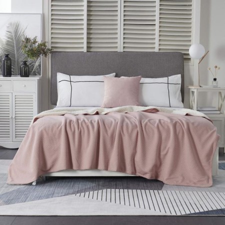 Amanda bedspread, size 220x240 cm, powder color