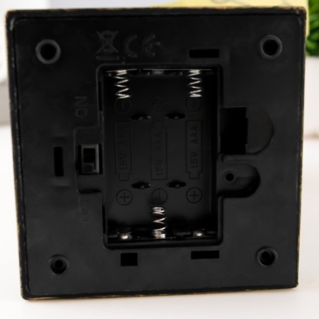 Nightlight 48119/1 "candle" batteries 3haaa black with a golden patina 8x8x18 cm Risalux-6