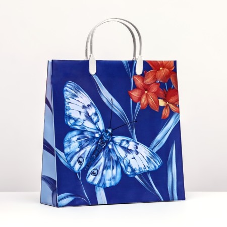 Package "Beautiful Moment", soft plastic, 30 x 30 x 9 cm, 140 μm