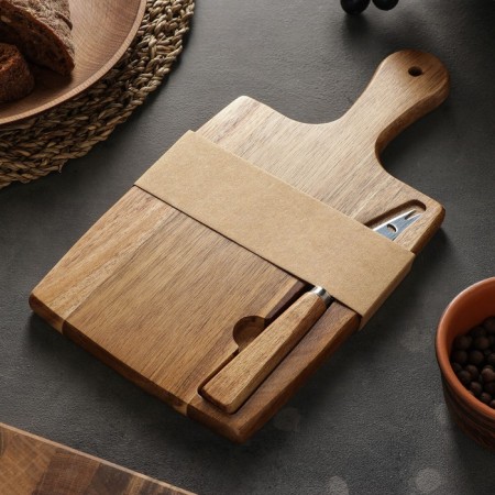 Set for supplying cheese shape, knife, board-3