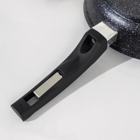 Granite Star pan, d = 22 cm, plastic handle, anti -stick coating, black color-4
