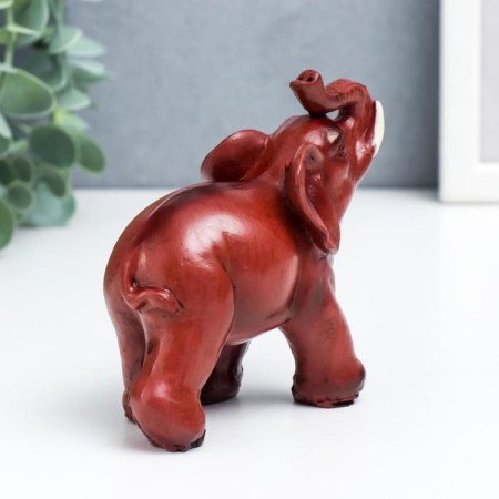 Polystone souvenir for a red tree set of 7 pcs "Herd of elephants" 9; 7.5; 7; 6.5; 5.3, 4.8.4 cm-2