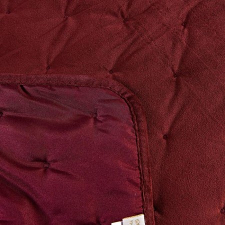 A set with a blanket "Iolanta", size 240x260 cm, 50x70 cm - 2 pcs, color Bordeaux-3