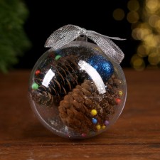 New Year's composition in the ball 
