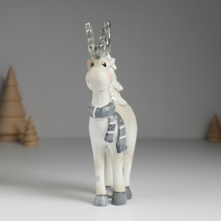 Polystone souvenir "Deer with silver horns, with a white Christmas tree on the back" 10x3x16.5 cm-1