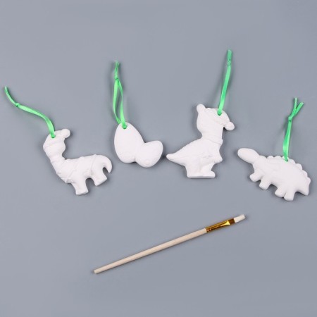 A set of Christmas decorations for coloring 4 pcs "Dinosaurs" with a suspension, brush-1