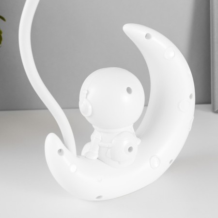 Table lamp "Astronaut on the Moon" LED 3W USB AKB 13x5x26 cm-6